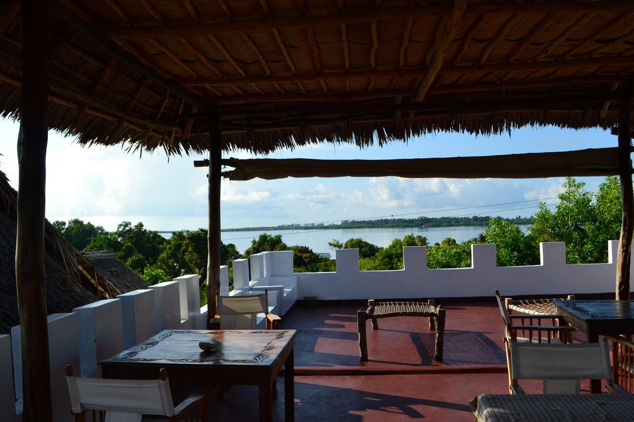 Emerald Bay Resort Kizungu Экстерьер фото
